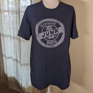 Von Dutch Junk Parts T shirt sz L